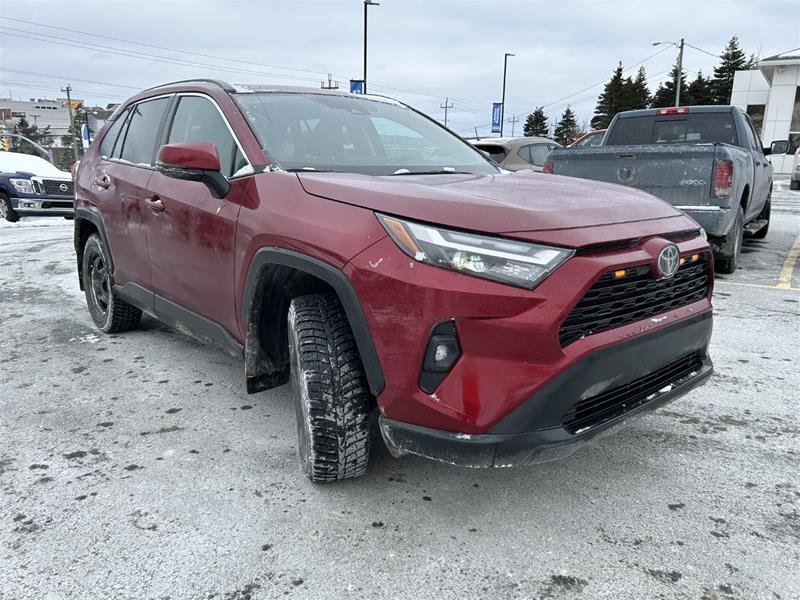 2022 Toyota RAV4 XLE