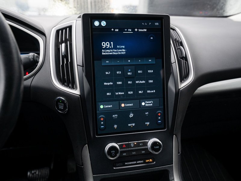 2021 Ford Edge SE