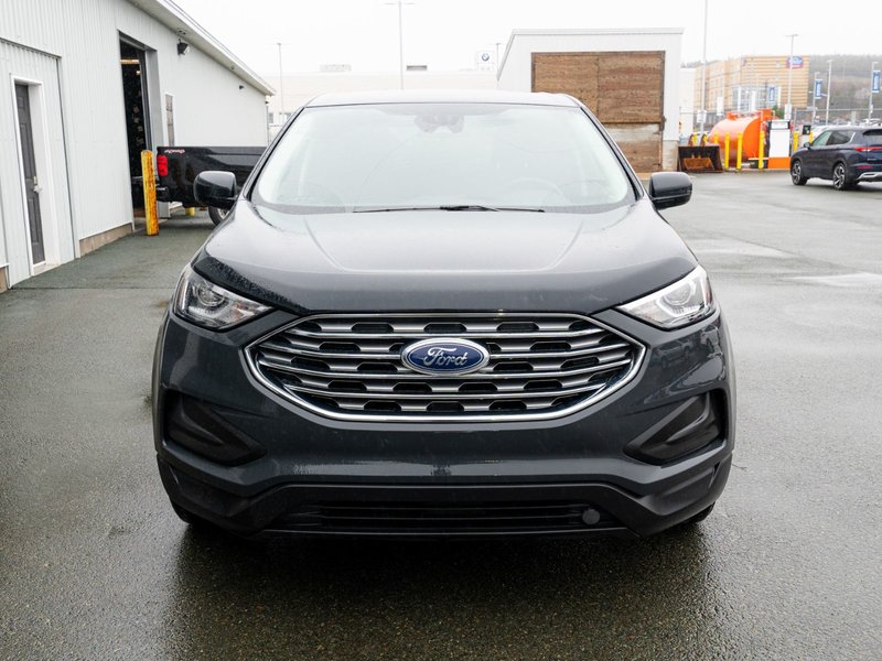 2021 Ford Edge SE