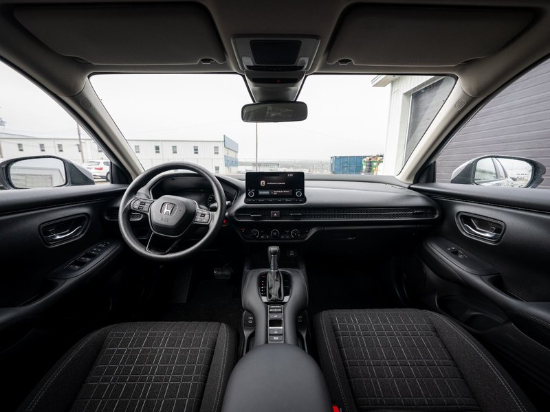 2025 Honda HR-V LX