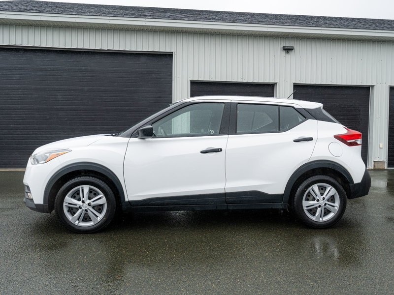 2019 Nissan Kicks S