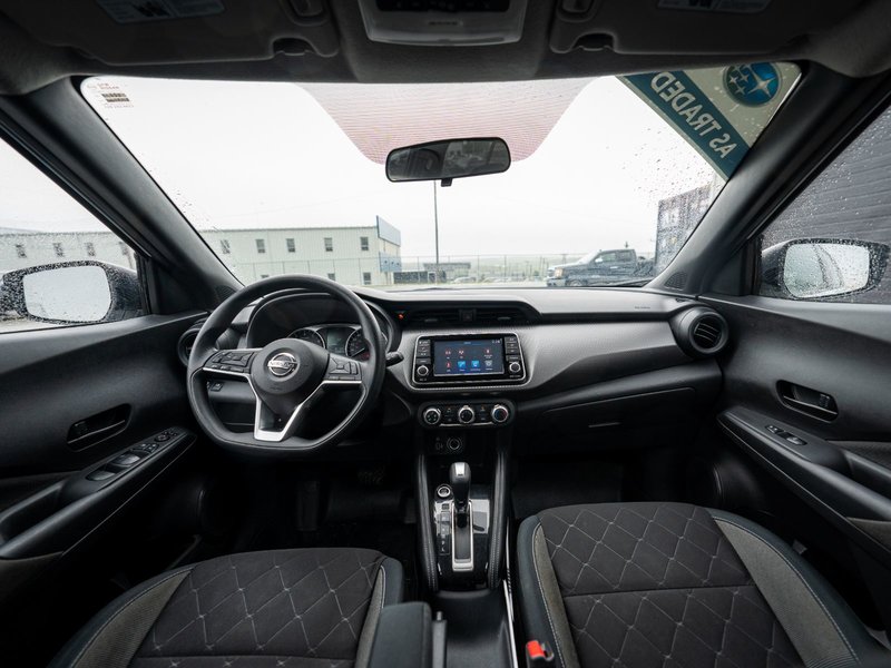 2019 Nissan Kicks S