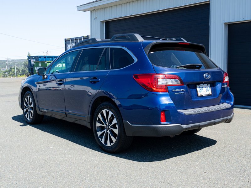 2015 Subaru Outback 2.5i w/Limited Pkg