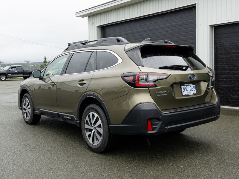 2022 Subaru Outback Touring