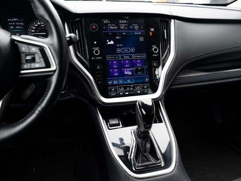 2022 Subaru Outback Touring