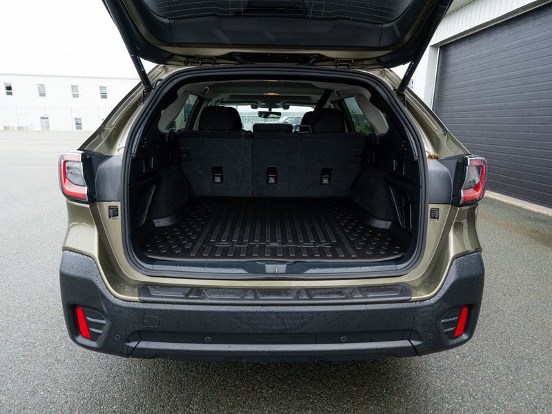 2022 Subaru Outback Touring