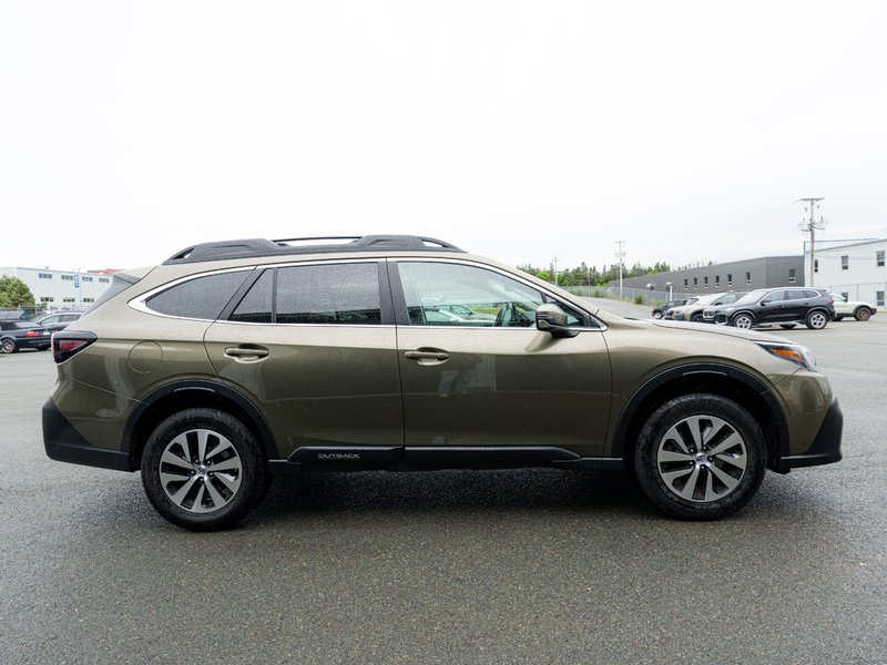 2022 Subaru Outback Touring