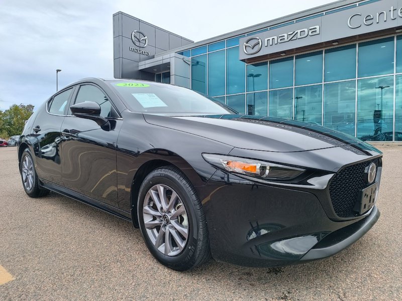 2023 Mazda 3 Sport GS | Luxury Package