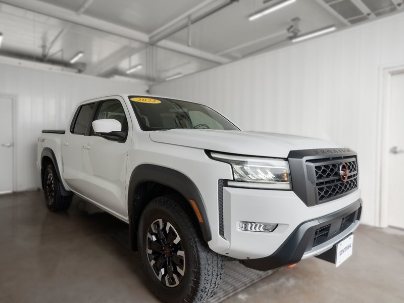 2022 Nissan Frontier PRO-4X Crew Cab 4x4
