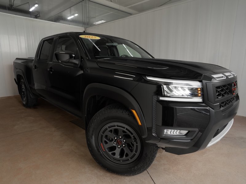 2025 Nissan Frontier PRO-4X 4x4 | 6-Foot Bed