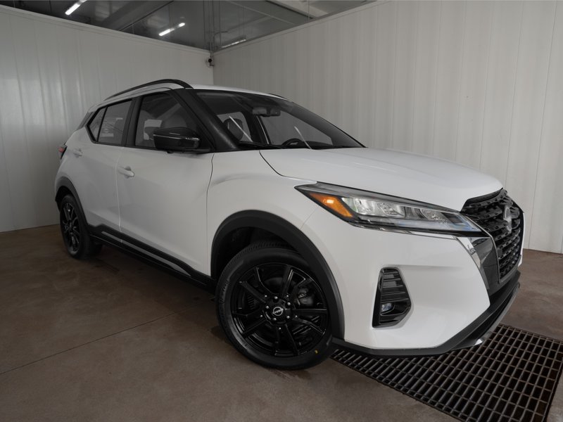2022 Nissan KICKS SR