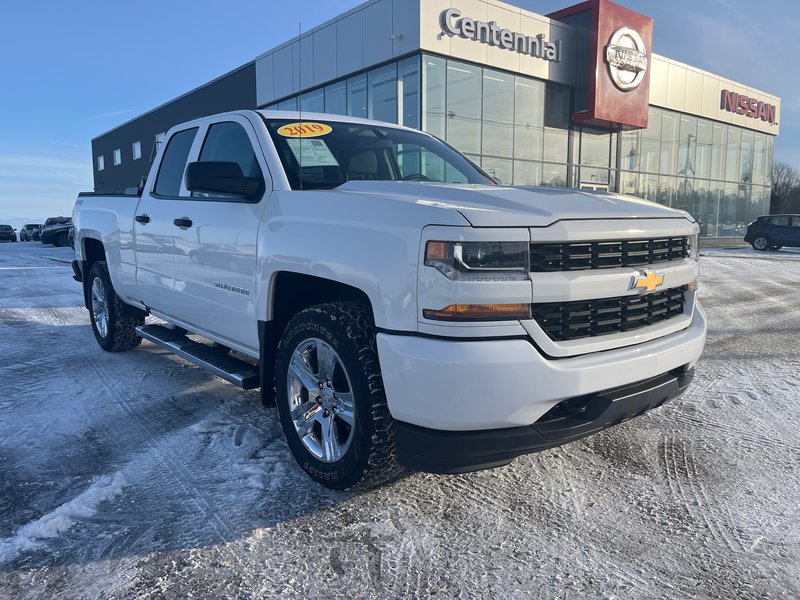 2019 Chevrolet Silverado Custom 4x4 Double Cab