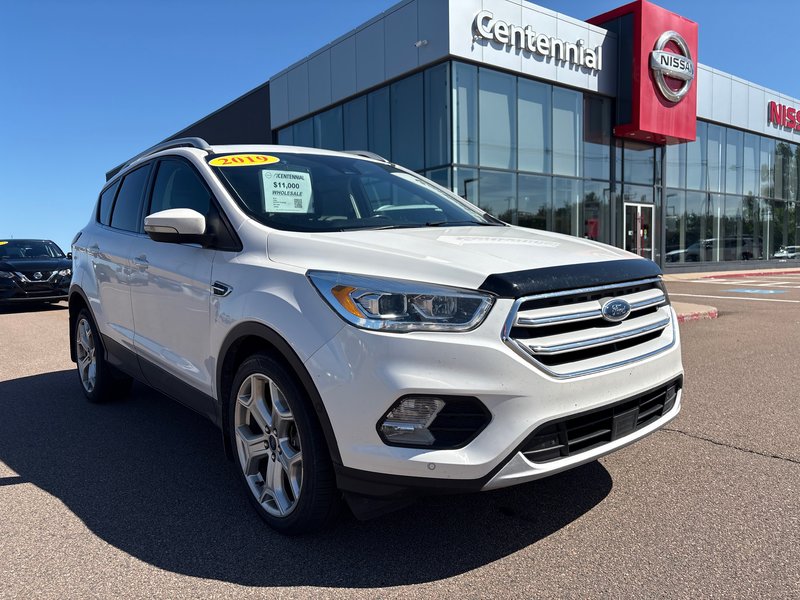 2019 Ford ESCAPE TITANIUM
