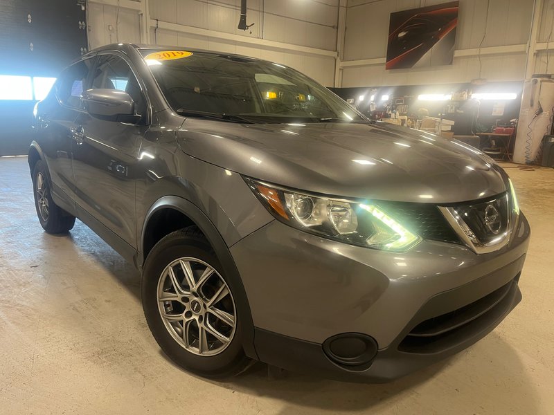 2019 Nissan Qashqai S