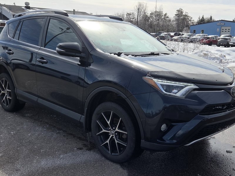 2017 Toyota RAV4 SE