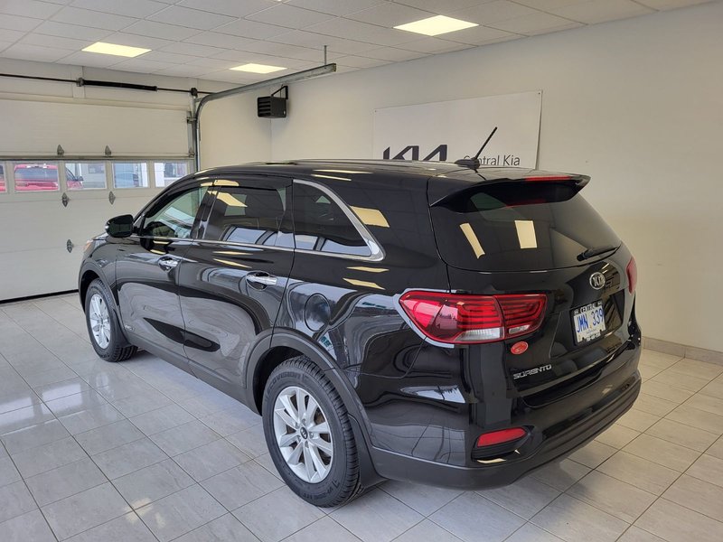 2020 Kia Sorento LX