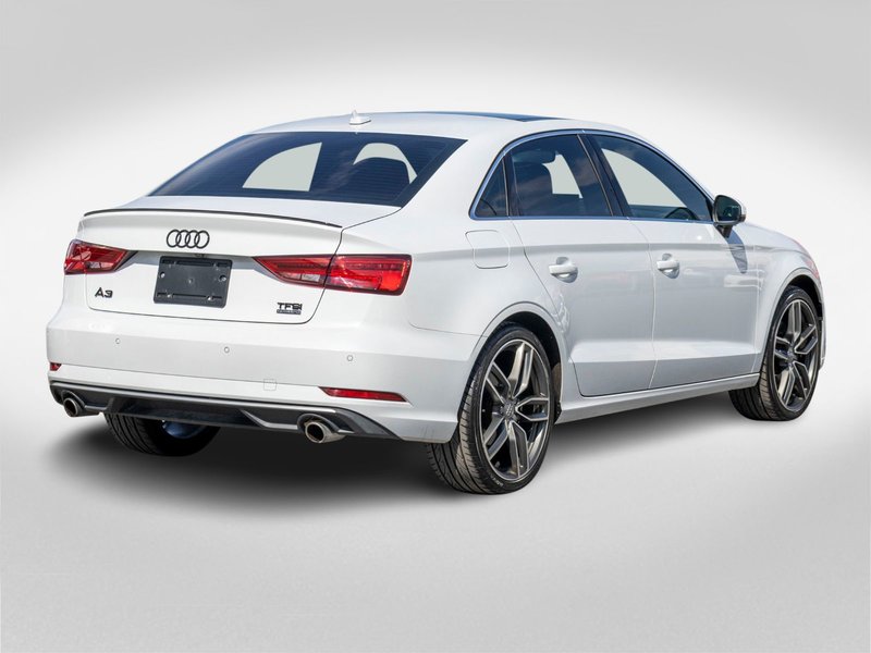 Audi A3 Sedan PROGRESSIV QUATTRO BLANC CUIR BRUN 2018 PAS DE RECLAMATION AU CARFAX