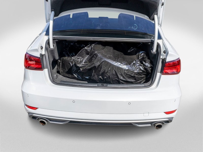 Audi A3 Sedan PROGRESSIV QUATTRO BLANC CUIR BRUN 2018 PAS DE RECLAMATION AU CARFAX