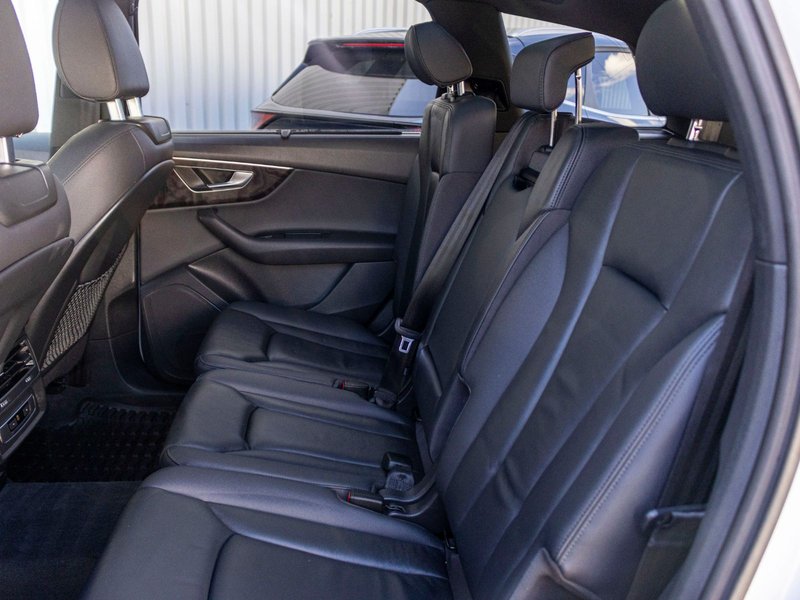Audi Q7 KOMFORT 55 S-LINE BLANC 2022 PAS DE RECLAMATION AU CARFX
