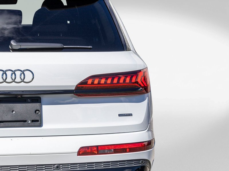 Audi Q7 KOMFORT 55 S-LINE BLANC 2022 PAS DE RECLAMATION AU CARFX