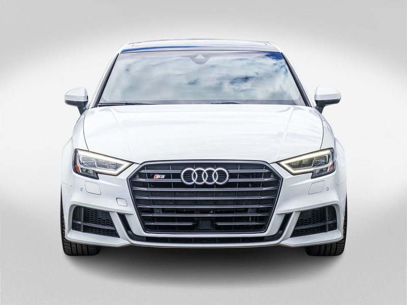 2018 Audi S3 Sedan TECHNIK QUATTRO BLANC INT ROUGE BAS KILO NO CARFAX CLAIM