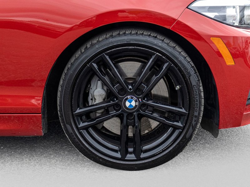 BMW 2 Series 230i xDrive MPACK ROUGE CUIR NAV 2021 BAS KILO PAS DE RECLAMATION AU CARFAX