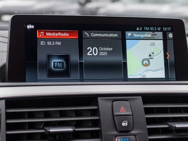 BMW 2 Series 230i xDrive MPACK ROUGE CUIR NAV 2021 BAS KILO PAS DE RECLAMATION AU CARFAX