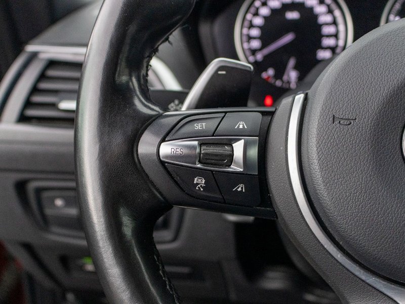 BMW 2 Series 230i xDrive MPACK ROUGE CUIR NAV 2021 BAS KILO PAS DE RECLAMATION AU CARFAX