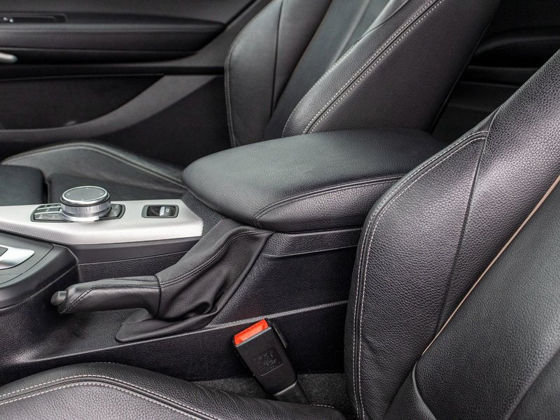 BMW 2 Series 230i xDrive MPACK ROUGE CUIR NAV 2021 BAS KILO PAS DE RECLAMATION AU CARFAX