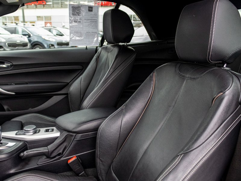 BMW 2 Series 230i xDrive MPACK ROUGE CUIR NAV 2021 BAS KILO PAS DE RECLAMATION AU CARFAX