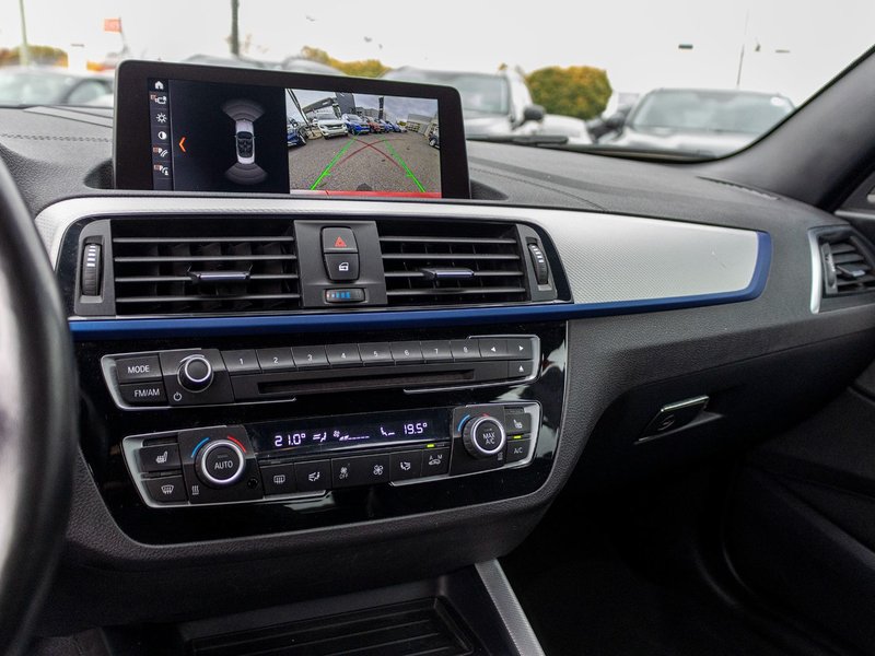 BMW 2 Series 230i xDrive MPACK ROUGE CUIR NAV 2021 BAS KILO PAS DE RECLAMATION AU CARFAX