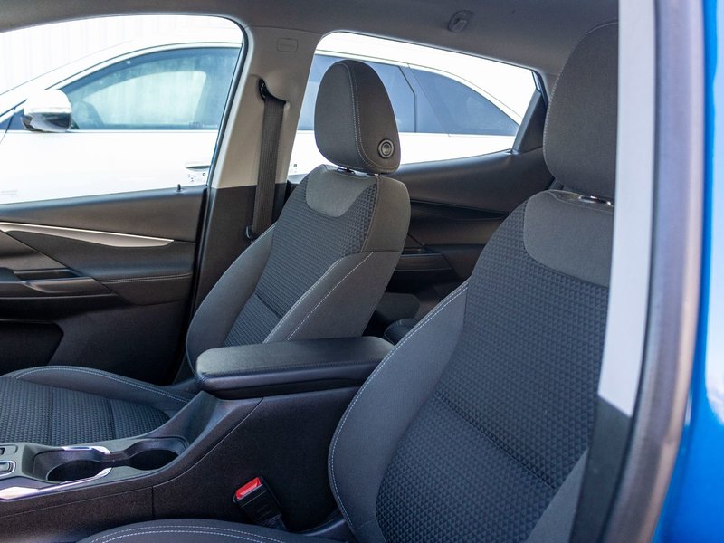 2022 Chevrolet BOLT EV 5D LT (1LT) 1LT BLEUE BAS KILO 1 OWNER NO CARFAX CLAIM