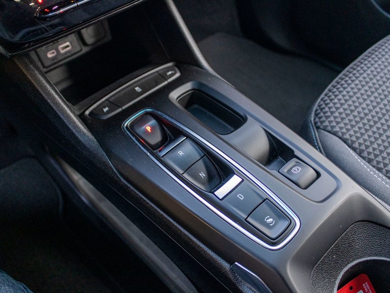 2022 Chevrolet BOLT EV 5D LT (1LT) 1LT BLEUE BAS KILO 1 OWNER NO CARFAX CLAIM