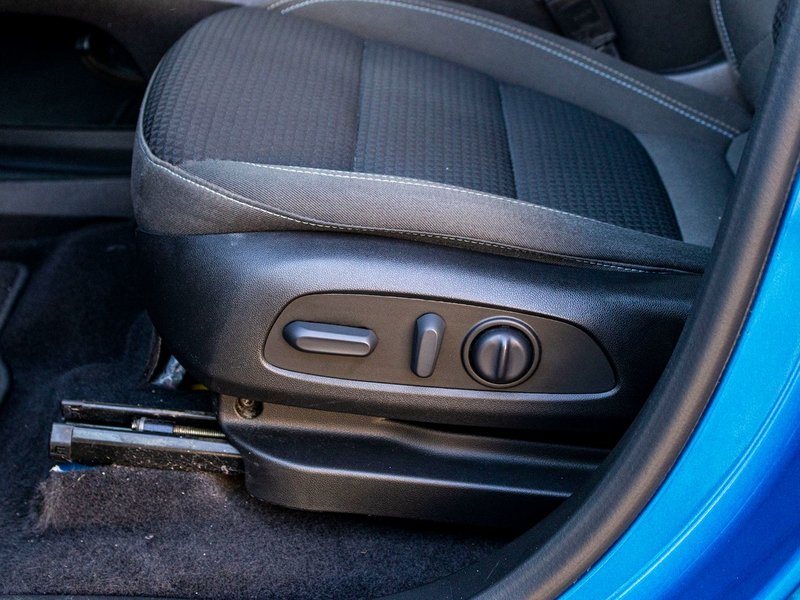 2022 Chevrolet BOLT EV 5D LT (1LT) 1LT BLEUE BAS KILO 1 OWNER NO CARFAX CLAIM