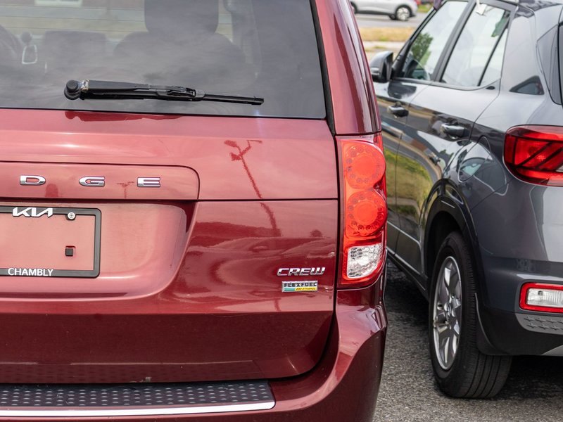 2017 Dodge Grand Caravan CREW PLUS AUTOM STOWNGO NO CARFAX CLAIM