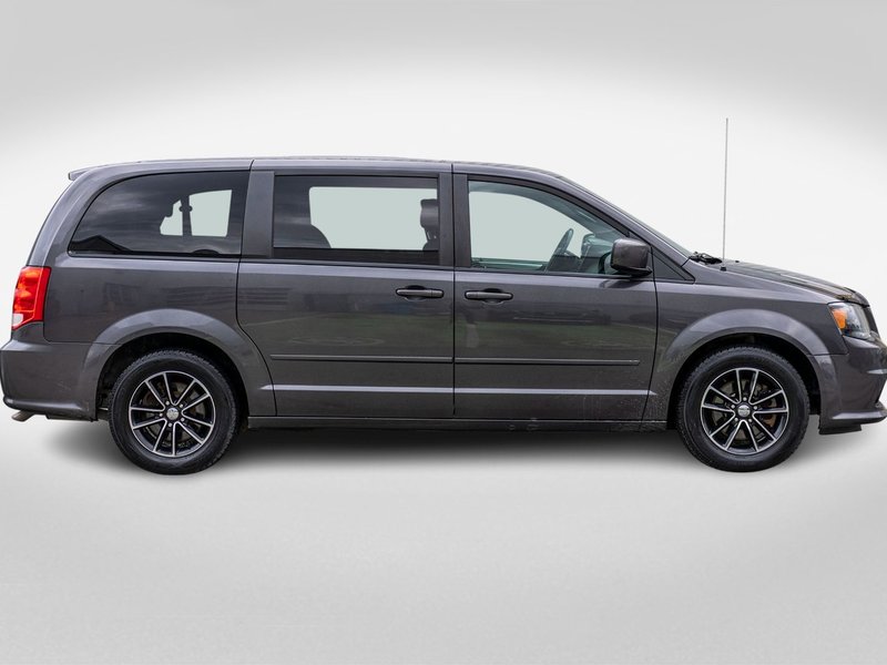 2017 Dodge Grand Caravan GT CUIR PORTES STOW N GO NO CARFAX CLAIM