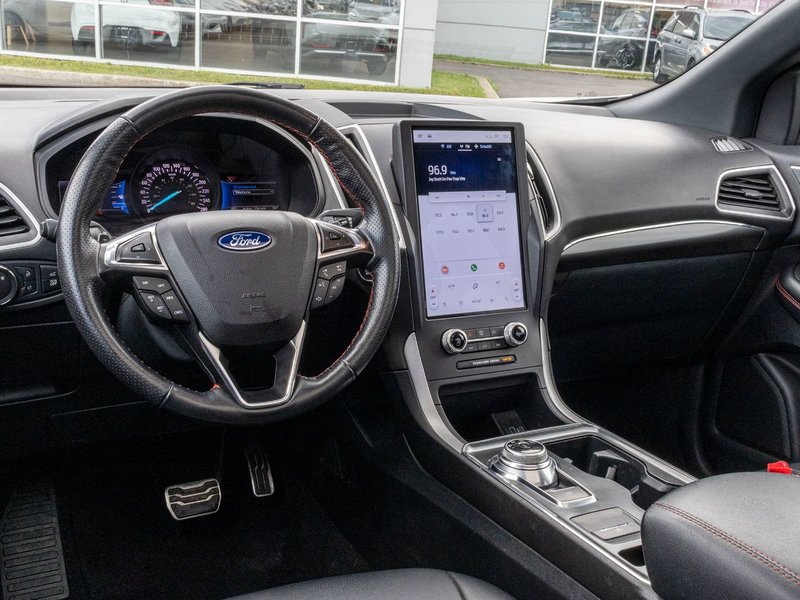 Ford Edge ST-LINE BLANC AWD 58228KM 2022 1 PROPRIO PAS DE RECLAMTION AU CARFAX