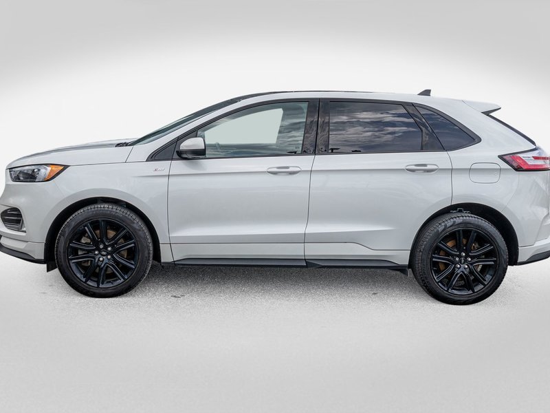 Ford Edge ST-LINE BLANC AWD 58228KM 2022 1 PROPRIO PAS DE RECLAMTION AU CARFAX