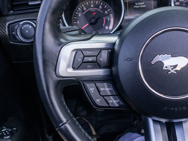 Ford Mustang GT PREMIUM 5.0 MANUELLE BAS KILO 2018 PAS DE RECLAMATION AU CARFAX