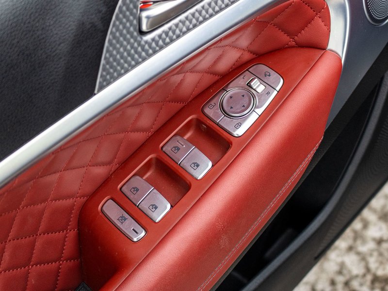 2023 GENESIS G70 3.3T SPORT AWD GRIS CUIR ROUGE WOW BAS KILO