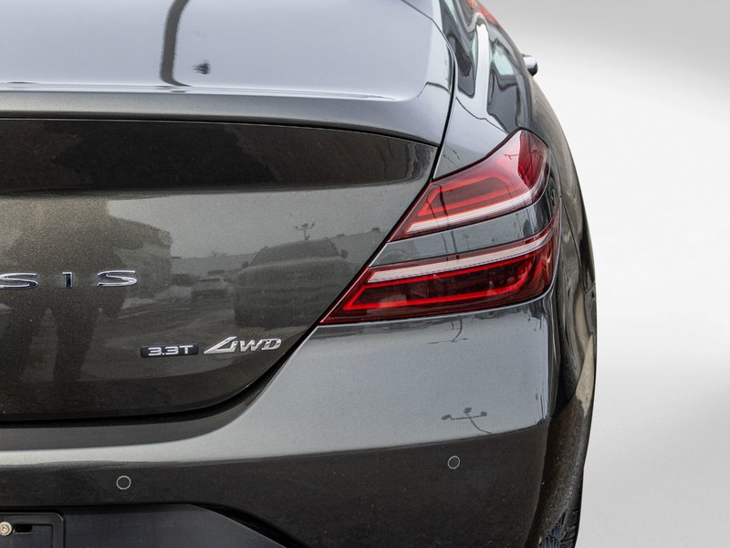 2023 GENESIS G70 3.3T SPORT AWD GRIS CUIR ROUGE WOW BAS KILO
