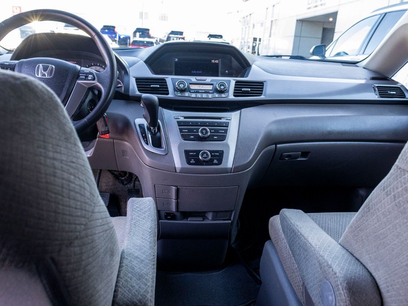 Honda Odyssey LX NOIR AUTOM A/C 2014 TEL QUEL
