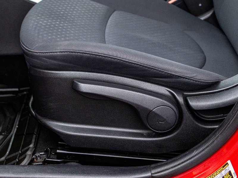 Hyundai Accent GLS TOIT MAN MAGS 2014 PAS DE RECLAMATION AU CARFAX