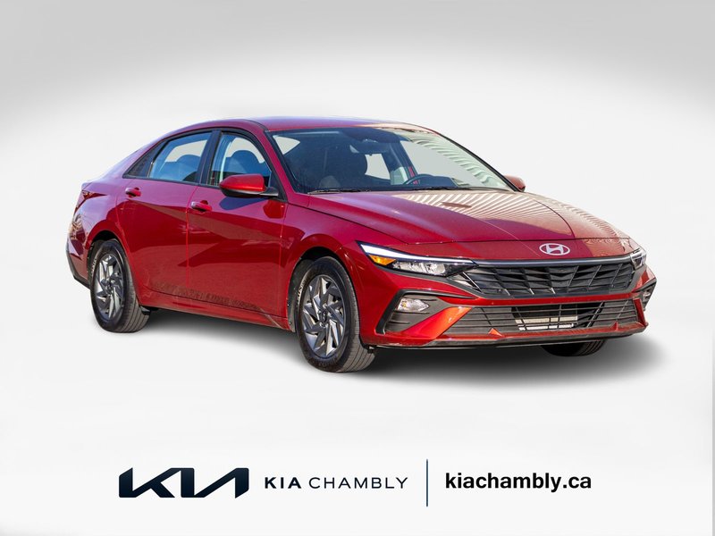 2025 Hyundai Elantra PREFERRED AUTOM A/C 14982KM WOW 1 OWNER NO CARFAX CLAIM