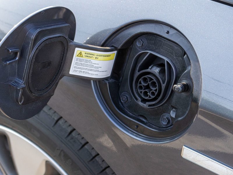 2018 Hyundai Ioniq Electric Plus SE AUTOM GRIS BAS KILO NO CARFAX CLAIM