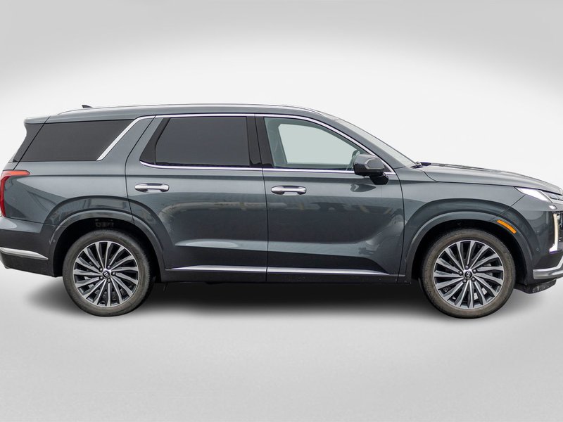 Hyundai Palisade ULTIMATE CALLIGRAPHY AWD CUIR TOIT 2023 PAS DE RECLAMATION AU CARFAX