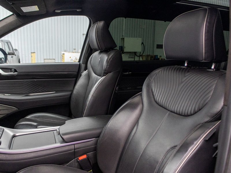 Hyundai Palisade ULTIMATE CALLIGRAPHY AWD CUIR TOIT 2023 PAS DE RECLAMATION AU CARFAX