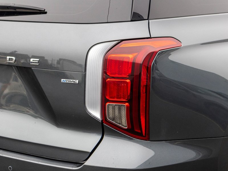 Hyundai Palisade ULTIMATE CALLIGRAPHY AWD CUIR TOIT 2023 PAS DE RECLAMATION AU CARFAX