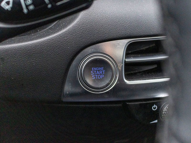 Hyundai Palisade ULTIMATE CALLIGRAPHY AWD CUIR TOIT 2023 PAS DE RECLAMATION AU CARFAX