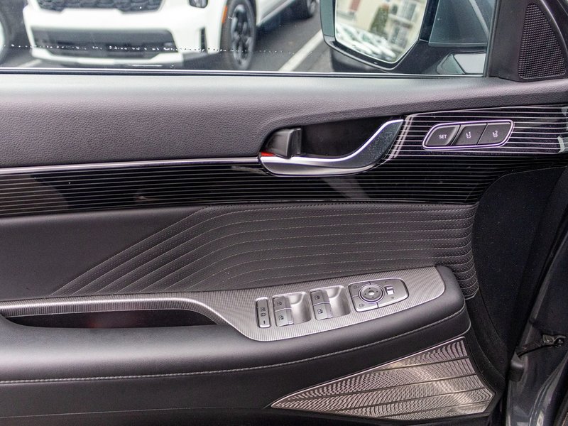 Hyundai Palisade ULTIMATE CALLIGRAPHY AWD CUIR TOIT 2023 PAS DE RECLAMATION AU CARFAX